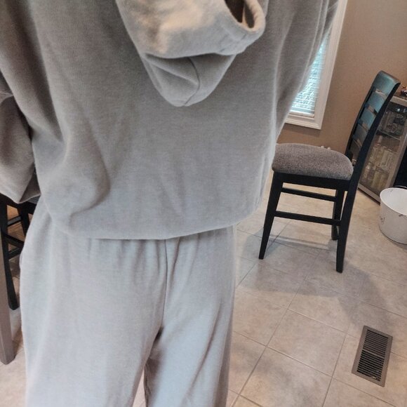 Womens jogger set - Picture 5 of 9